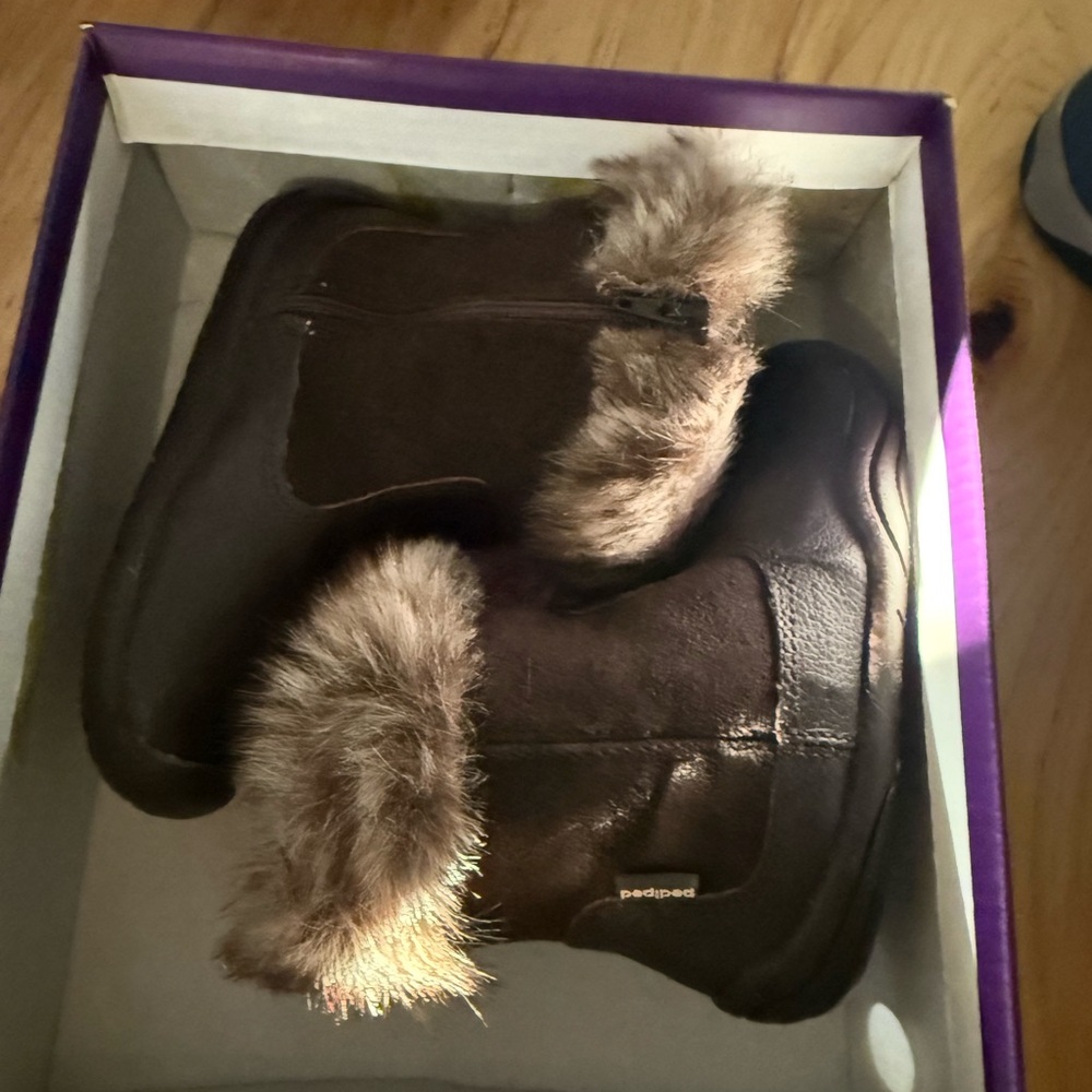 NEW Pediped Mia Brown Fur-Trim Boots – Toddler Size 7 / EU 23